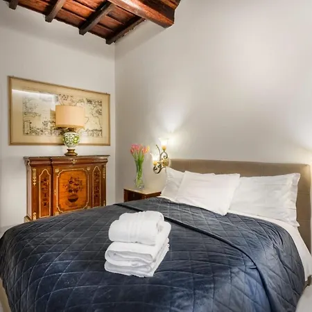 Daphne Trevi Suites-3